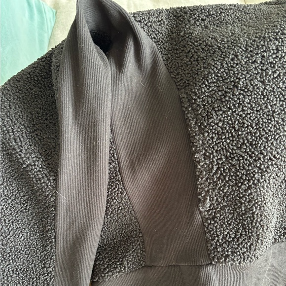 Roots Sherpa Quarter Zip - Picture 4 of 4